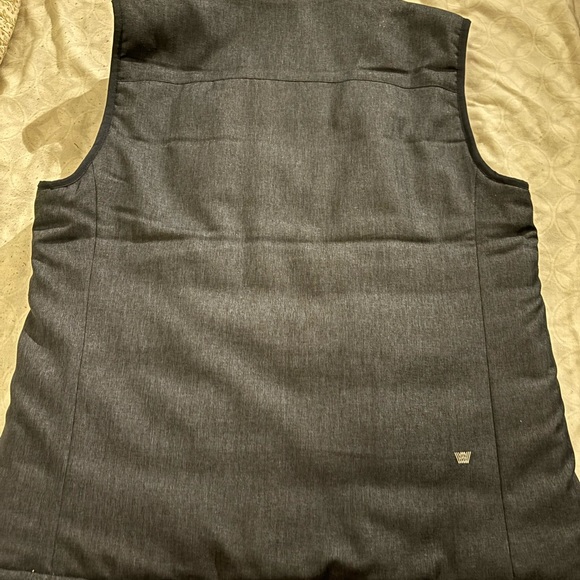 Mack Weldon Blue and Black Reversible Vest - Picture 5 of 5
